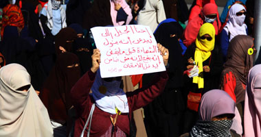 تجمهر 20 طالبا بطب الأزهر للمطالبة بالإفراج عن زميل لهم