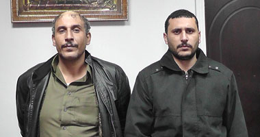 ضبط خفير وعاطل بحوزتهما بندقية آلية و1500 طلقة نارية فى الخانكة