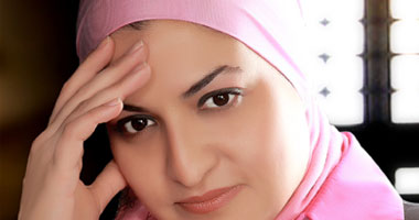 قارئة تسأل: اللى فى قلبى على لسانى.. أعمل إيه؟