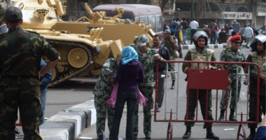 العريش تتظاهر احتجاجاً على فض مظاهرات التحرير بالقوة