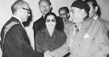 سعيد الشحات يكتب : "ذات يوم".. وفاة عبقرى الموسيقى "زكريا أحمد".. كاره القراءة وعاشق السهر