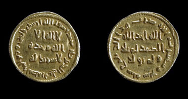 وائل السمرى يكتب: وزارة "الهزار" الآثار سابقا.. الوزارة ضاع منها دينار نادر فى شهر يناير فذهبت لتبحث عنه فى أكتوبر.. تماما مثل الرجل الذى ضاع منه جنيه فى "شارع ضلمة" فذهب ليبحث عنه فى شارع نور