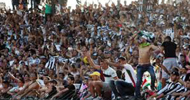 الاتحاد التونسى يحرم القابسى من جماهيره 3 مباريات