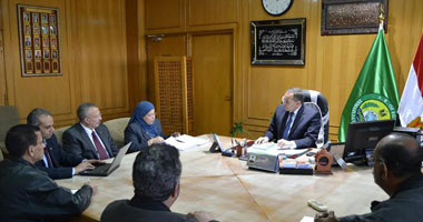  محافظ الإسماعيلية يستقبل رئيس نقطة التجارة الدولية المصرية