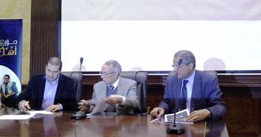 بالصور..بروتوكول تعاون بين محافظة شمال سيناء وجامعتها و"صناع الحياة" 