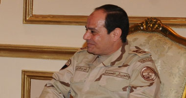 "الحياة اللندنية": "السيسى" يرتب أوضاع الجيش قبل مغادرته
