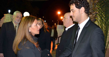 نجوم الفن فى عزاء والدة خالد أبو النجا