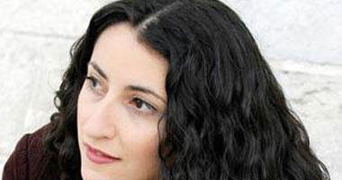 أميرة سليم تغنى مع السيمفونى على المسرح الكبير