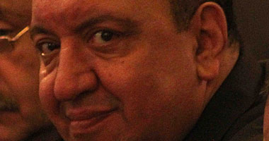 رئيس "الأمن الوطنى" يشيع جنازة مدير قطاع بالجهاز من "مصطفى محمود"