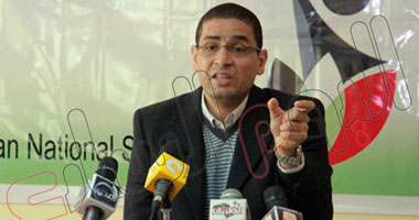 أبو حامد يشكر وحدة الرصد البيئى بحى الوايلى لتنظيف الشوارع بالعيد