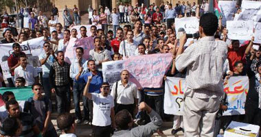 مظاهرة لطلاب الهندسة بجامعة الإسكندرية ضد تهويد القدس