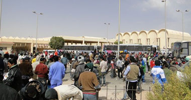المدن الجامعية بالغردقة تستقبل 175مصرياً من العالقين العائدين عبر سفاجا