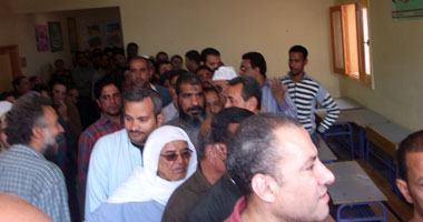 مطالبات بمد موعد التصويت حتى التاسعة مساءً بالأقصر