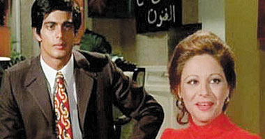 عطر الأحباب.. مشاعر الأمومة تضىء الشاشة بنور الحنان!..الأم فى السينما المصرية نموذج للفداء والتضحية