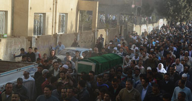 بالصور.. جنازة مهيبة لنقيب الفلاحين بمسقط رأسه بالمنوفية