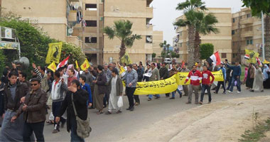 "إخوان.. متناقضون".. الجماعة فى 2011: "نعم" تحافظ على الهوية الإسلامية و"تعديلات مارس" تلبى مطالب الثورة.. وفى 2014: "استفتاء مارس" السبب الرئيسى فى شق الصف الثورى والتظاهر هو الحل