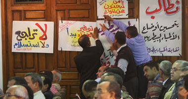 اليوم.. فتح باب الترشح لانتخابات "البيطريين"