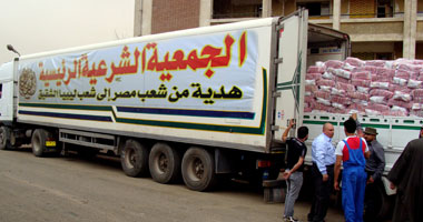 الجمعية الشرعية ترسل 257 طن مساعدات إسعاف لليبيا