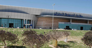 مدير مطار أسيوط ينفى تأثر حركة الملاحة بالتغيرات المناخية