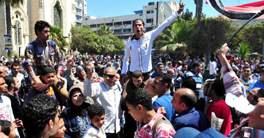 مسيرة "القائد إبراهيم" للتنديد بأحداث الفتنة تصل كوبرى الجامعة