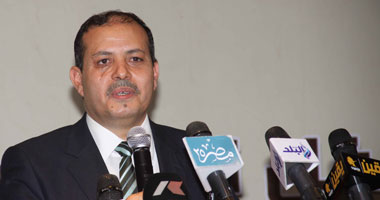 وزير الإعلام يصدر حركة ترقيات جديدة بـ90 قيادة