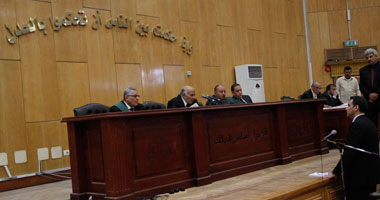 محاكمة نجلى مبارك و7 اخرين فى قضية التلاعب بالبورصة