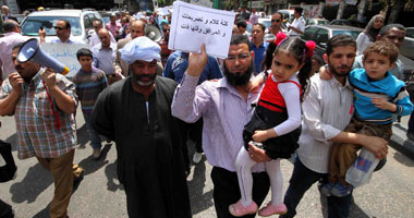 بدأ تجمع أنصار تيار الإسلام السياسى بسوهاج تضامنا مع "تطهير القضاء"