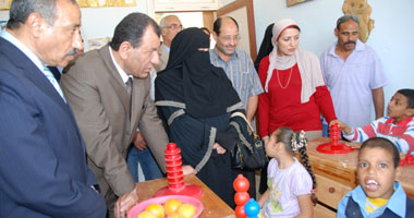 غنيم يفتتح فرع الأكاديمية المهنية للمعلمين بالبحر الأحمر