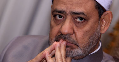 شيخ الأزهر يصل المشيخة بعد إجرائه "عملية جراحية"