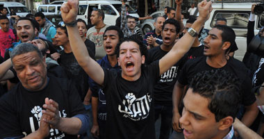 "شباب من أجل الثورة" تعلن تضامنها مع معتقلى "6 إبريل"