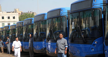 نقل مواطنى قرى البدو بأتوبيسات المحافظة جنوب البحر الأحمر إلى اللجان