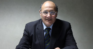 إغماءة حسنين حمزة فى الطائرة