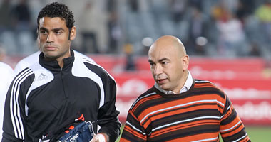 جماهير الأهلى تشجع "منصف" الزمالك