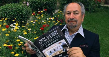 سعد الدين إبراهيم: التغيير سيأتى بمن هو أفضل من البرادعى