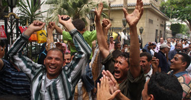 فض اعتصام عمال "تحسين الأراضى" بعد حل مشاكلهم