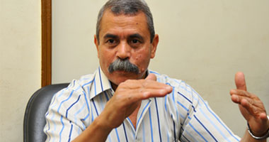 العميد متقاعد سعد زايد الحارس السابق للرئيس المخلوع: مبارك انفعل على قيادة أمنية كبيرة بسبب فاروق حسنى وقال: «بعد ما حلف اليمين جايبين التقرير»