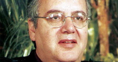 "تحديات الثورة العربية" كتاب لشاكر النابلسى