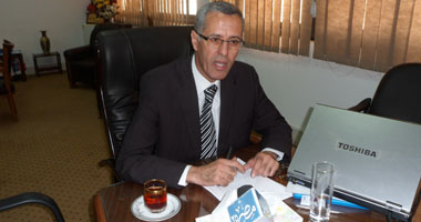 اتحاد طلاب السويس يلتقى رئيس الجامعة لبحث "الضبطية القضائية"