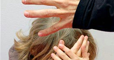 تعرضت للضرب والتعذيب على يد والدها.. مناظرة النيابة لجثة طفلة عين شمس