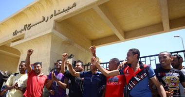 مصر تقرر فتح معبر رفح البرى فى الاتجاهين لمدة ثلاثة أيام