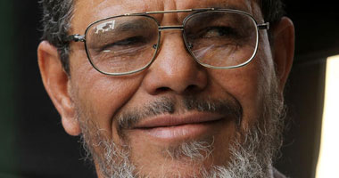 بالفيديو.. "شبيه مرسى": أسعى لتجسيد شخصية الرئيس فى السينما