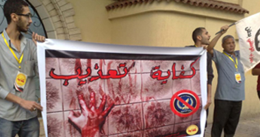 بالصور..وقفة لـ"كفاية" بالإسكندرية للتنديد بسياسة "الداخلية"