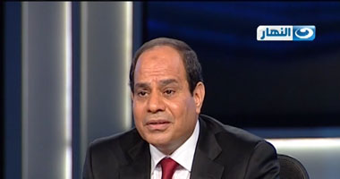 السيسى: اقتصاد الجيش ليس موازيًا للدولة ويمثل 2% من اقتصاد البلاد