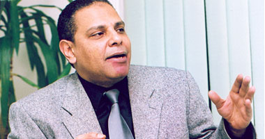 صحف إسرائيل تتوعد بمقاضاة الأسوانى