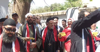 1000 مسلم ومسيحى فى مسيرة سلمية لدرء الاحتقان الطائفى بالمنيا