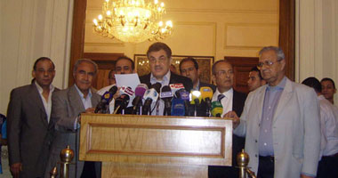 البدوى يطالب القوى السياسية بضبط النفس ونبذ العنف