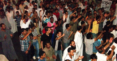 مسيرات بالتحرير تهتف باسم مرسى.. وأخرى من طلعت حرب