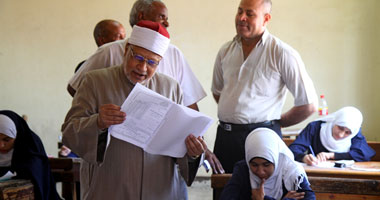 طلاب الأزهر بجنوب سيناء: الامتحانات سهلة والوقت غير كافٍ