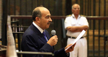كواليس مرافعة دفاع حسن عبد الرحمن فى قضية القرن.. محامى رئيس "أمن الدولة" الأسبق يدفع ببطلان الإحالة.. ويؤكد: الشرطة والشعب كانوا "إيد واحدة" فى ثورة يناير.. والخونة أحرقوا الأقسام واقتحموا السجون