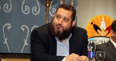 الانتخابات البرلمانية على الأبواب "والإسلاميون محلك سر".. أحزابهم لم تُحدد موقفها واجتماعات مكثفة لحسم الموقف.. "مصر القوية" يجتمع 30 يناير الجارى.. و"الوطن" ينتظر عودة عماد عبد الغفور من تركيا